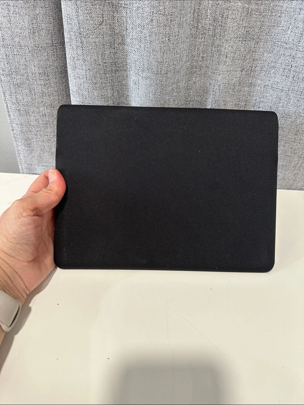 Black Tablet Keyboard Case - Slim Bluetooth Keyboard for Tablets